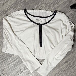 Pendleton Women's Basic White and Black Faux Button Down Shirt Size Large